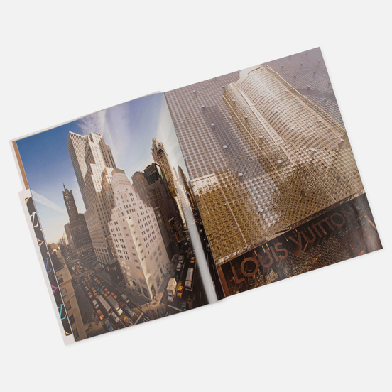 Книга Rizzoli Louis Vuitton: Passion 536 pgs