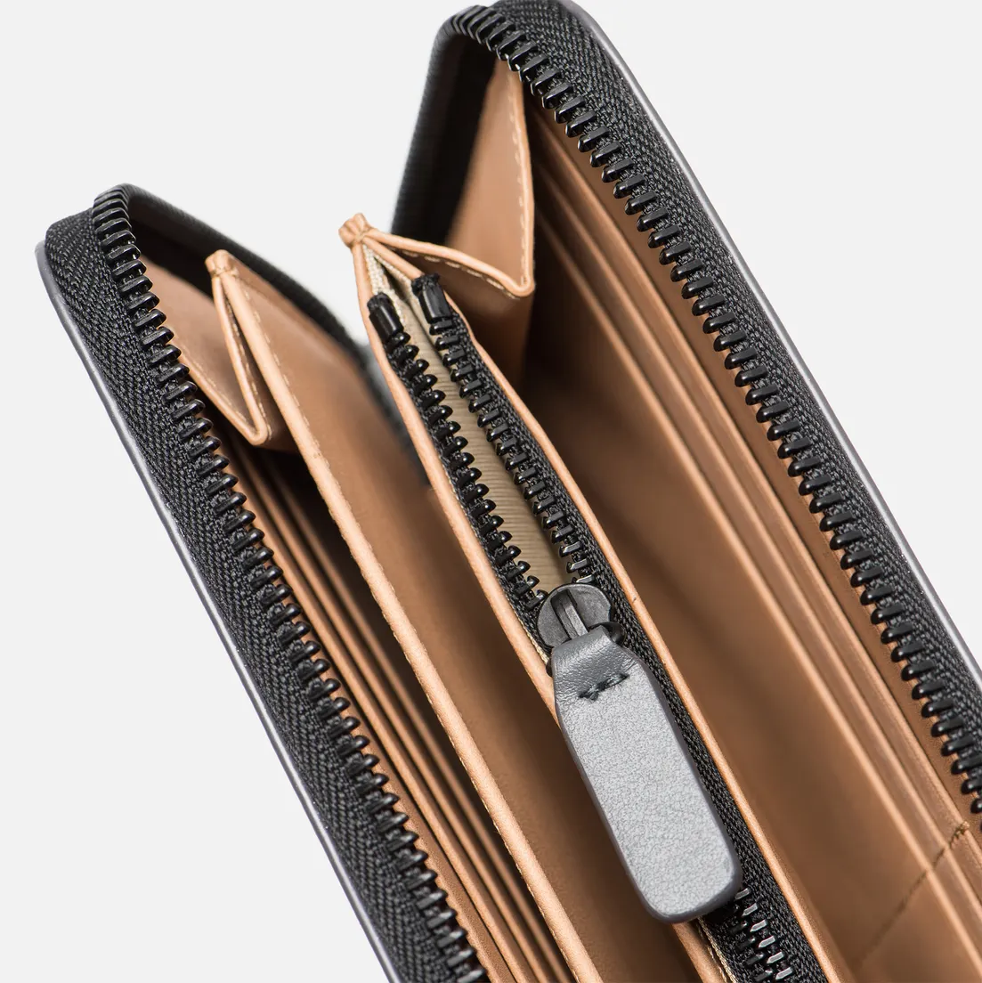 Common Projects Кошелек Continental Soft Leather