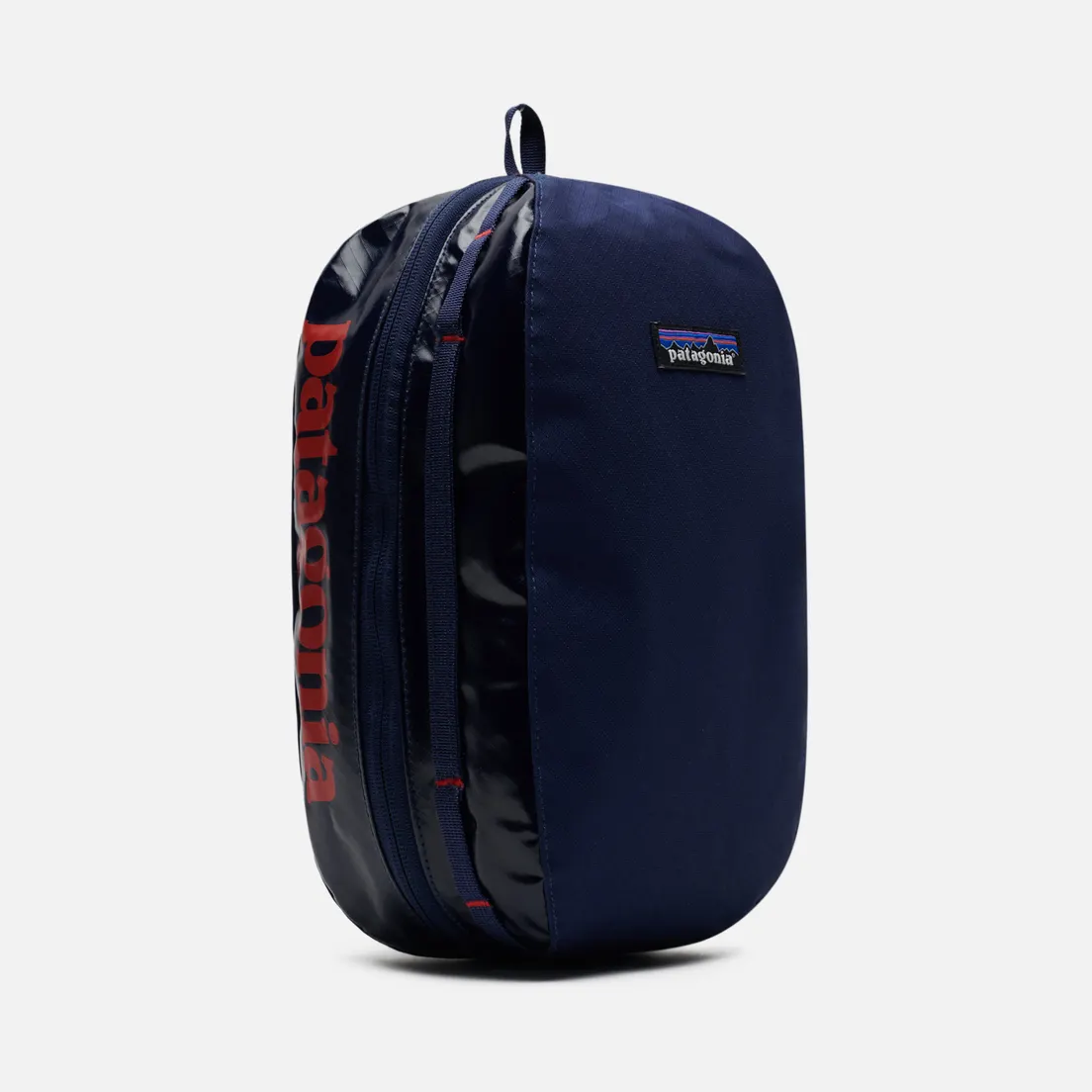 Patagonia Косметичка Black Hole Cube Medium 6L