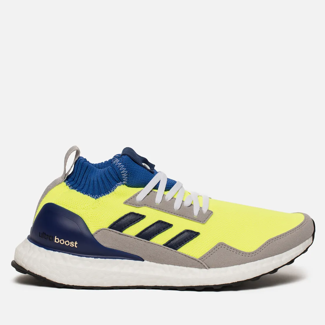 adidas Consortium Кроссовки Ultra Boost Mid