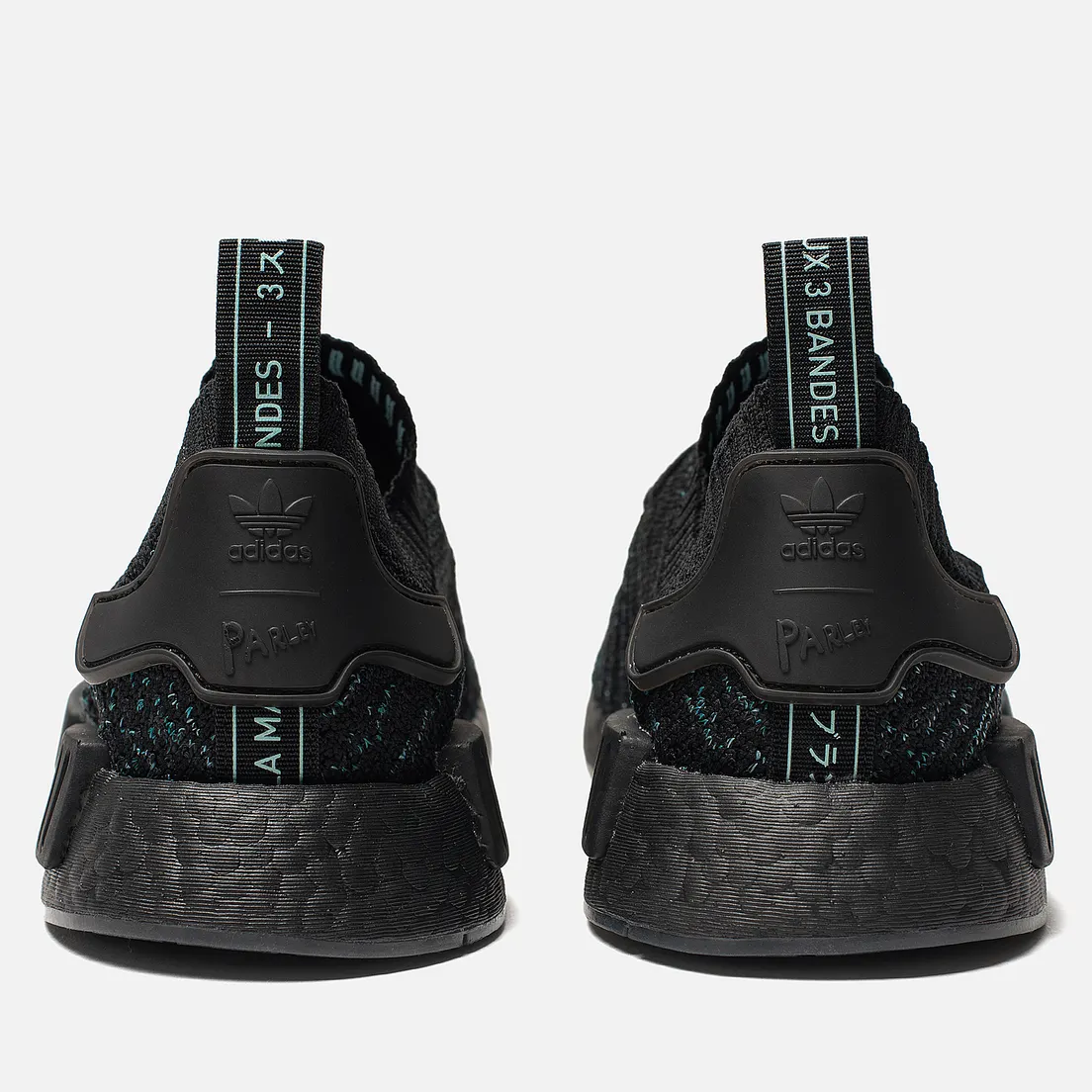 adidas Originals Кроссовки x Parley NMD_R1 Primeknit STLT