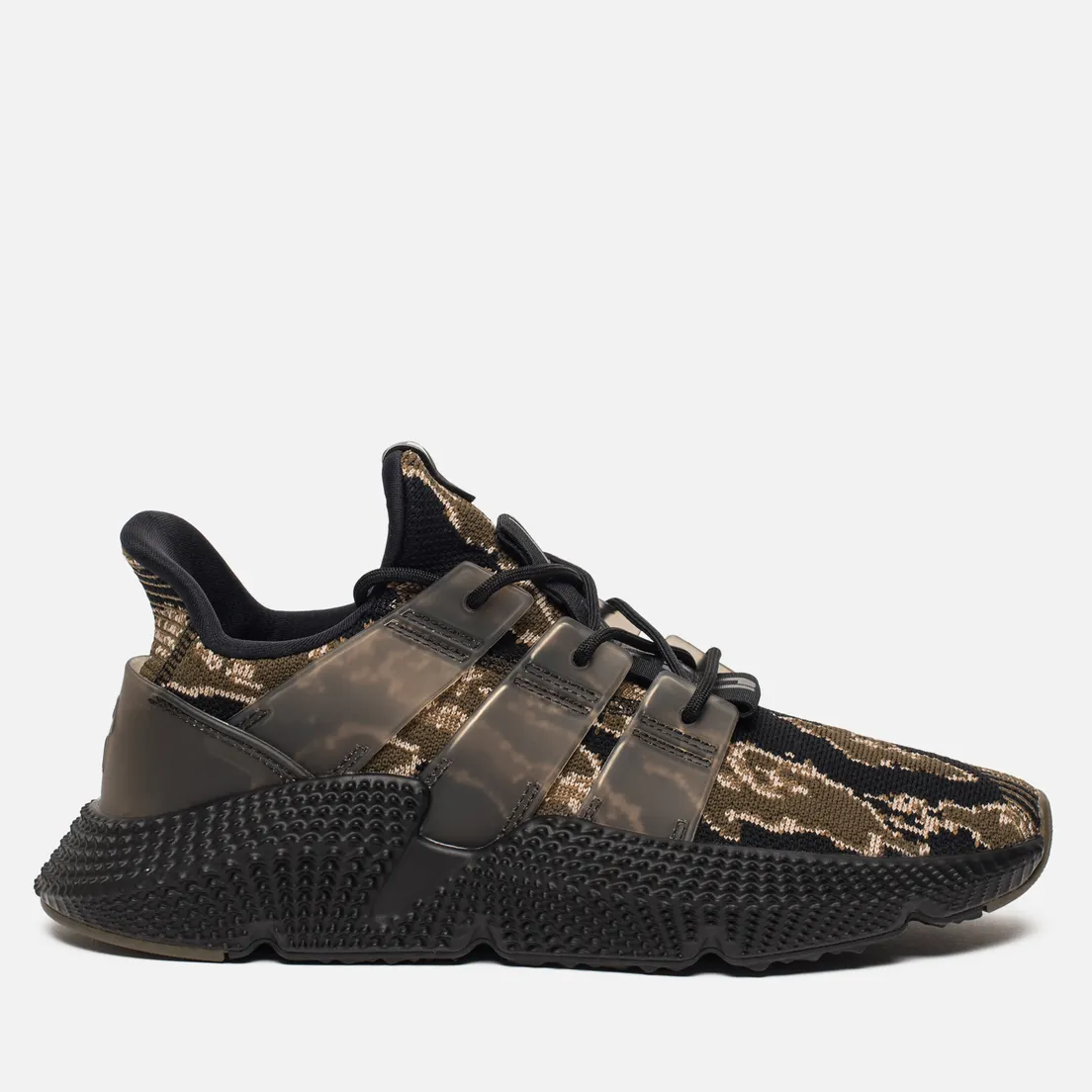 adidas Consortium Кроссовки x Undefeated Prophere