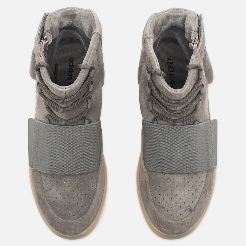 adidas Originals Кроссовки YEEZY Boost 750