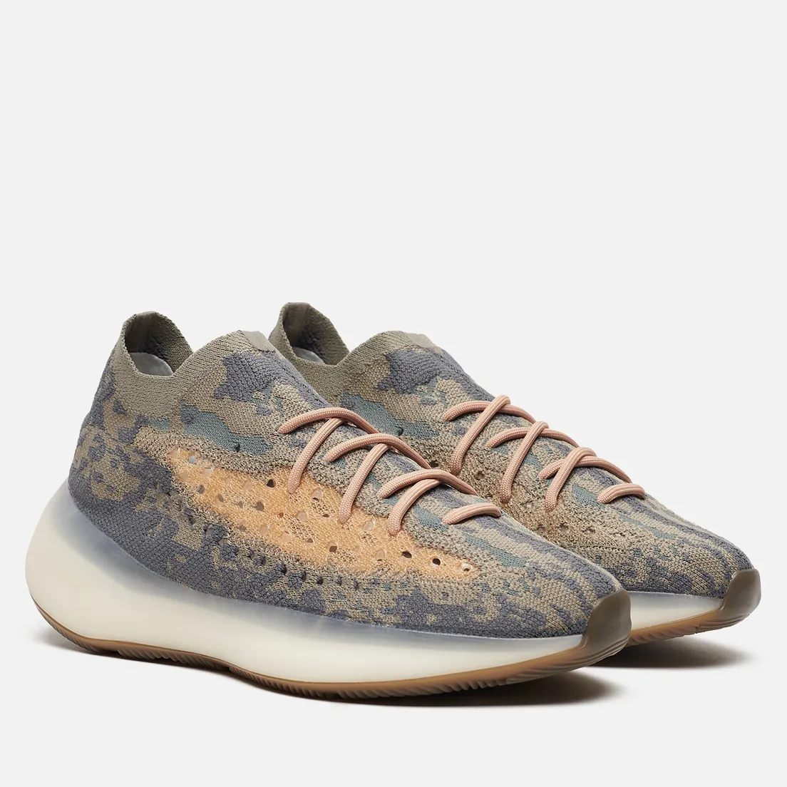 adidas Originals Кроссовки YEEZY Boost 380