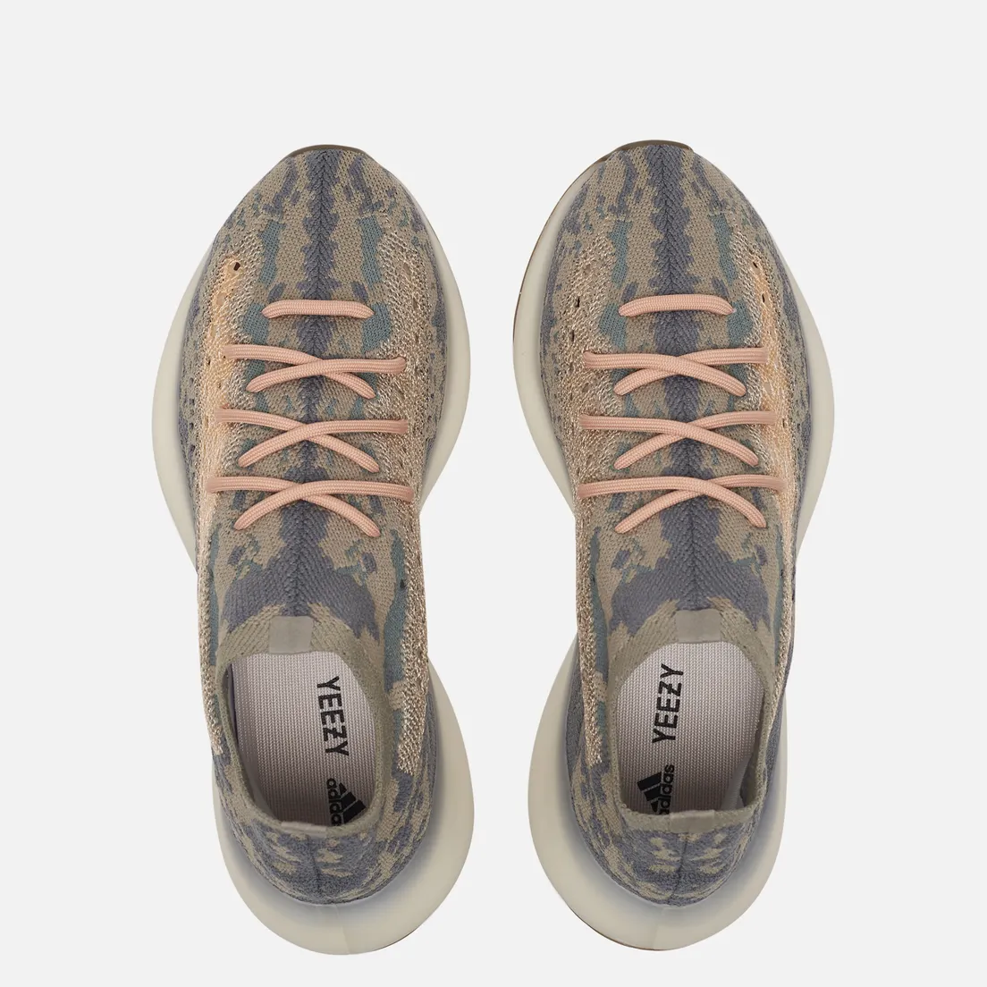 adidas Originals Кроссовки YEEZY Boost 380