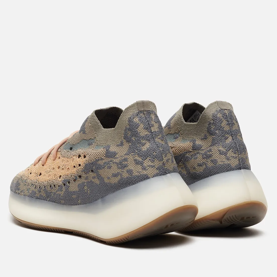 adidas Originals Кроссовки YEEZY Boost 380