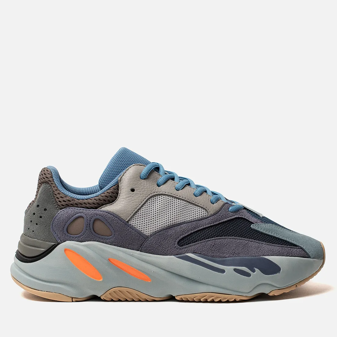 adidas Originals Кроссовки YEEZY Boost 700