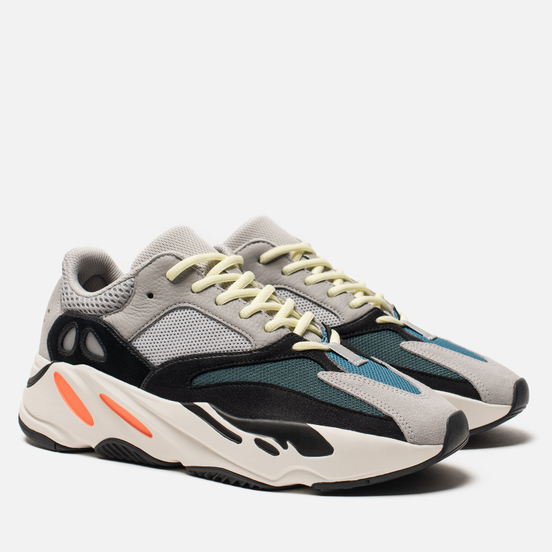 adidas Originals YEEZY Boost 700 B75571