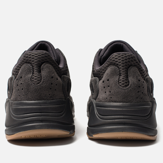 Кроссовки adidas Originals YEEZY Boost 700 Utility Black/Utility Black/Utility Black