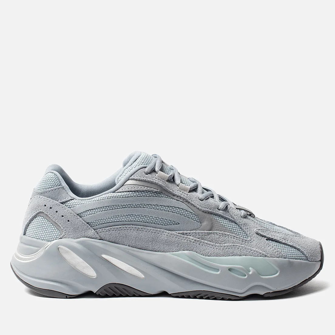 adidas Originals Кроссовки YEEZY Boost 700 V2
