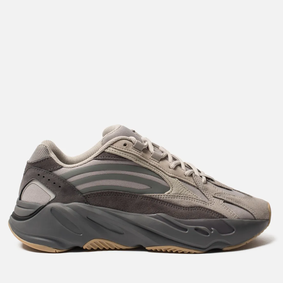 adidas Originals Кроссовки YEEZY Boost 700 V2