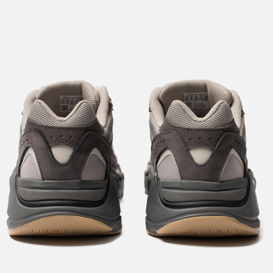 Кроссовки adidas Originals YEEZY Boost 700 V2 Tephra/Tephra/Tephra