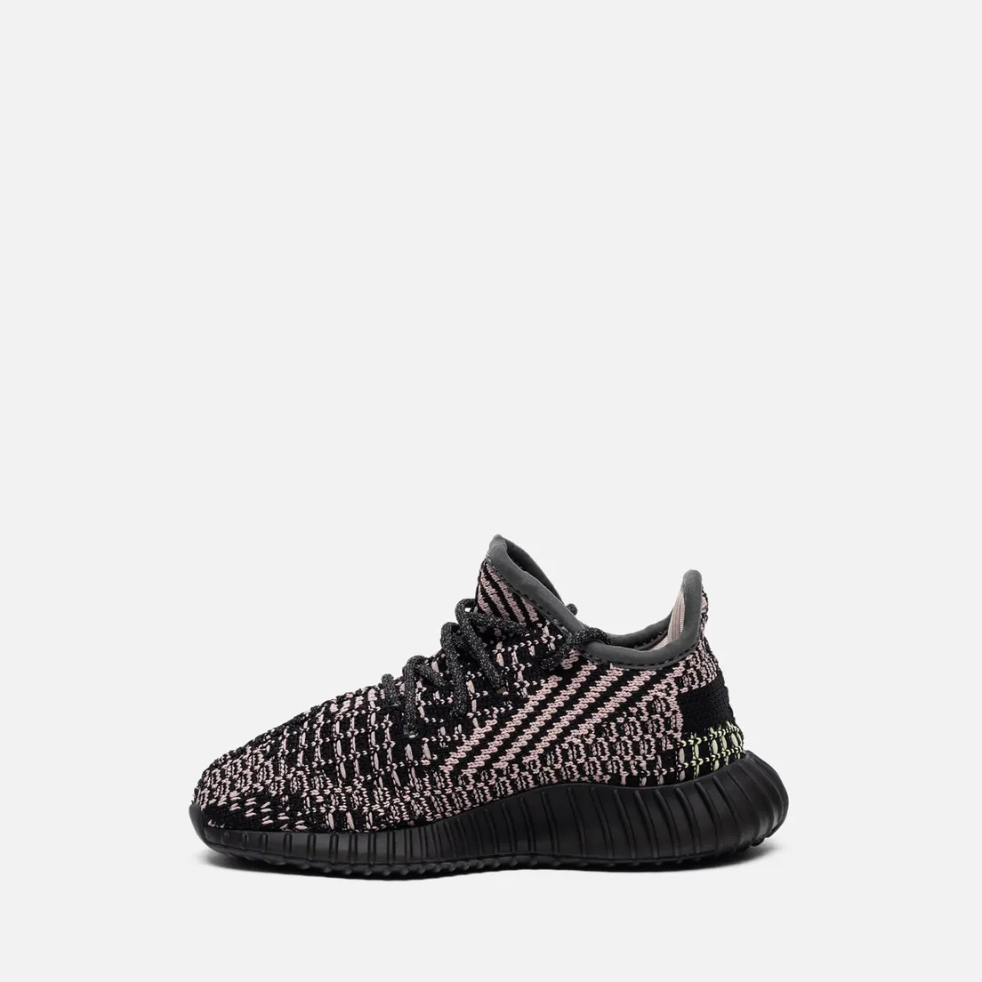 adidas Originals Кроссовки для малышей YEEZY Boost 350 V2 Infant