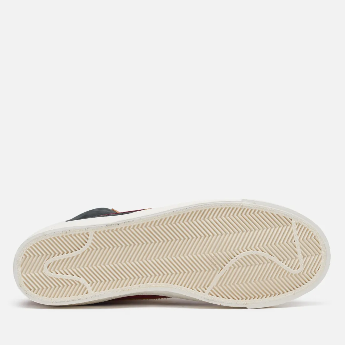 Nike Кроссовки Wmns Blazer Mid 77 QS Dorothy Gaters