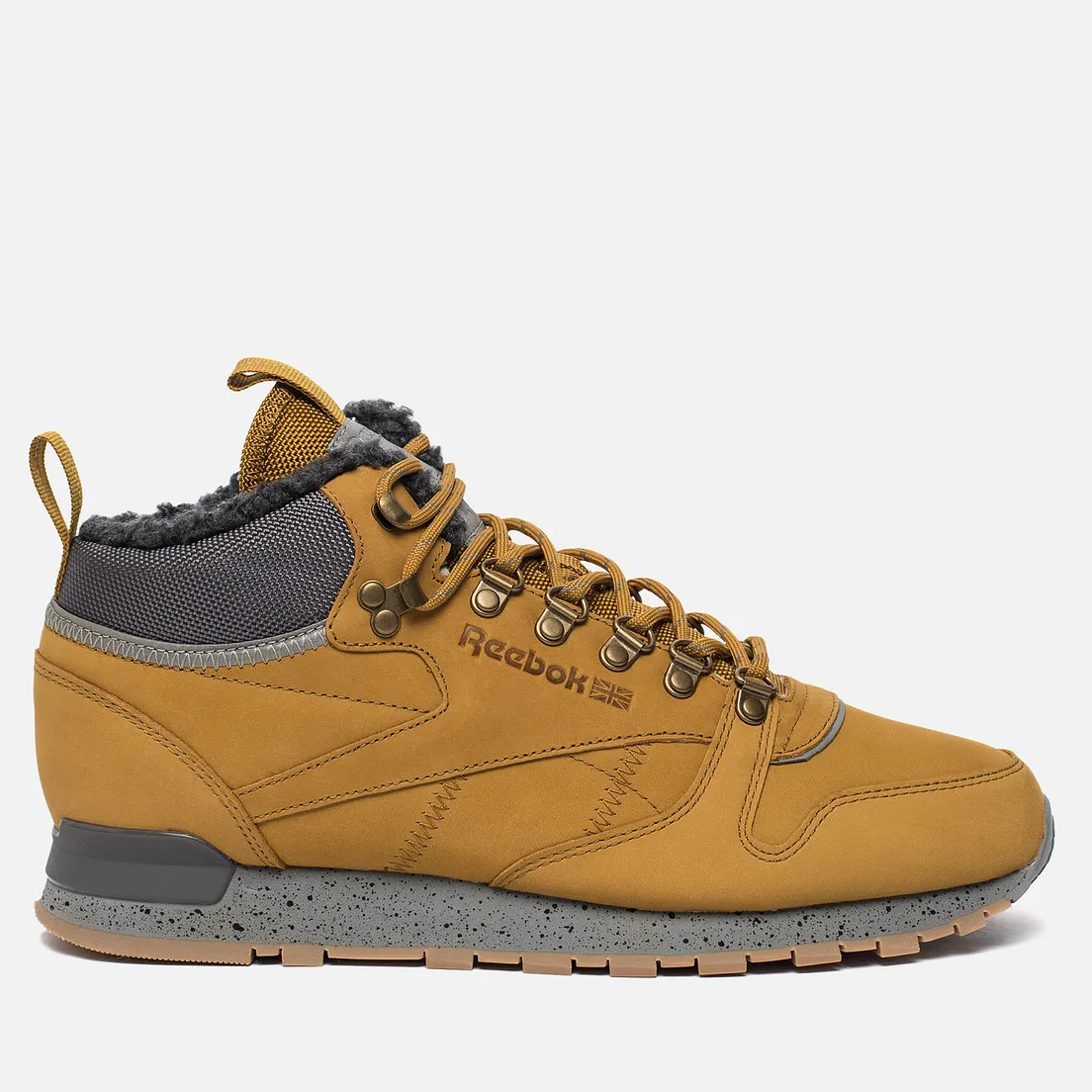 Reebok Зимние кроссовки Classic Leather Mid Sherpa II SPP
