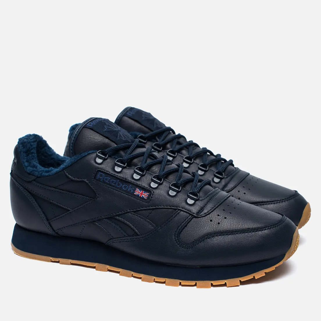 Reebok Зимние кроссовки Classic Leather Sherpa TS