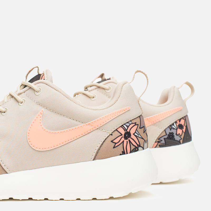 Nike Женские кроссовки Roshe One Print Premium Aloha Pack