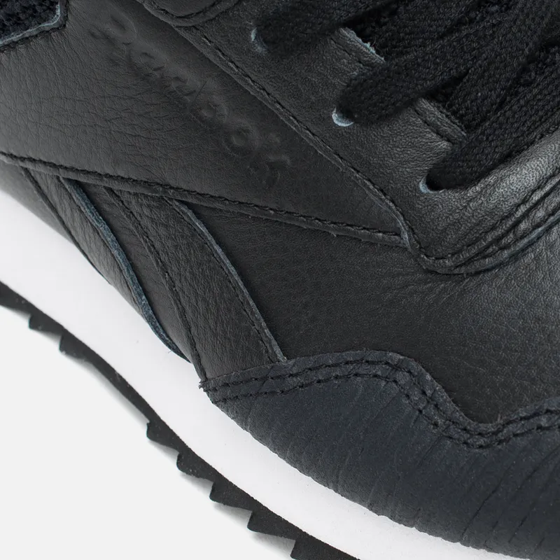 Reebok Женские зимние кроссовки Rockeasy Ripple Knit