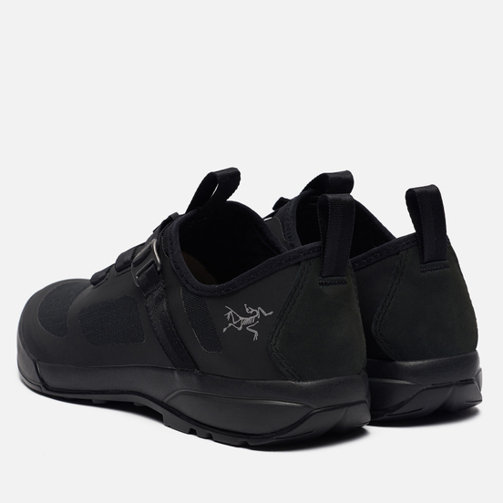Мужские кроссовки Arcteryx Arakys Black/Black