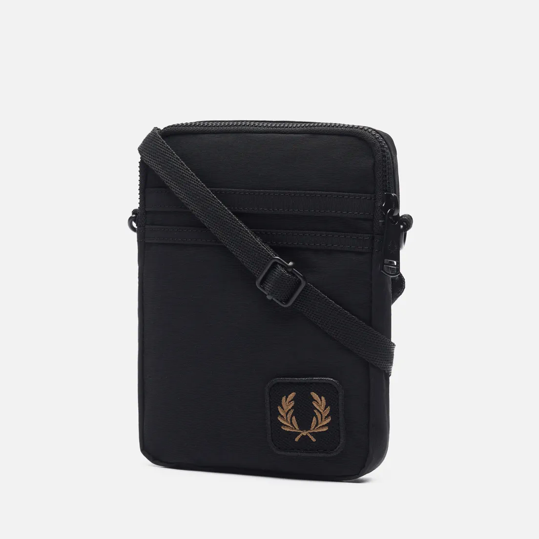 Fred Perry Сумка Nylon Badge Small Side