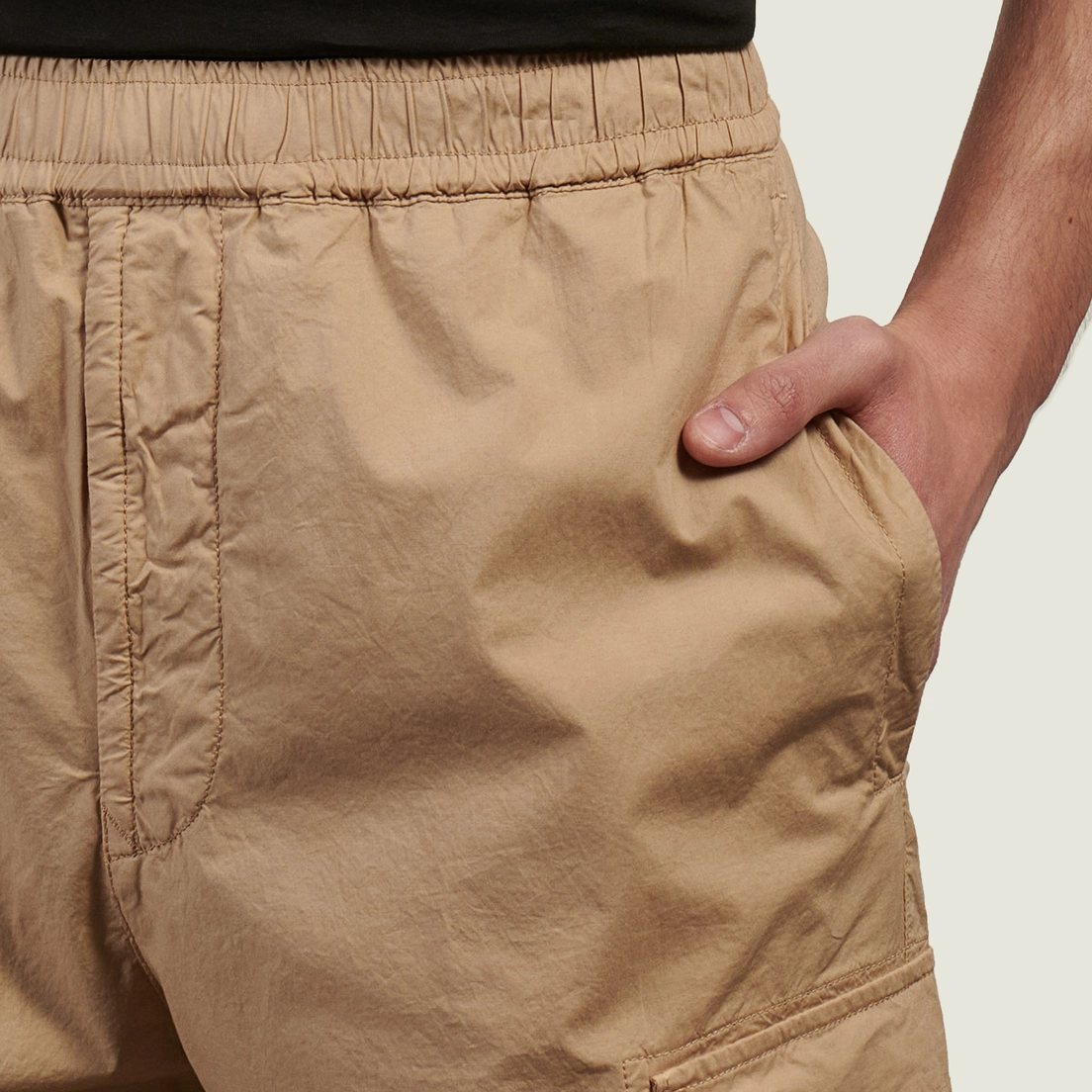 Stone Island Мужские брюки Stretch Cotton Tela Paracadute Regular Tapered Cargo