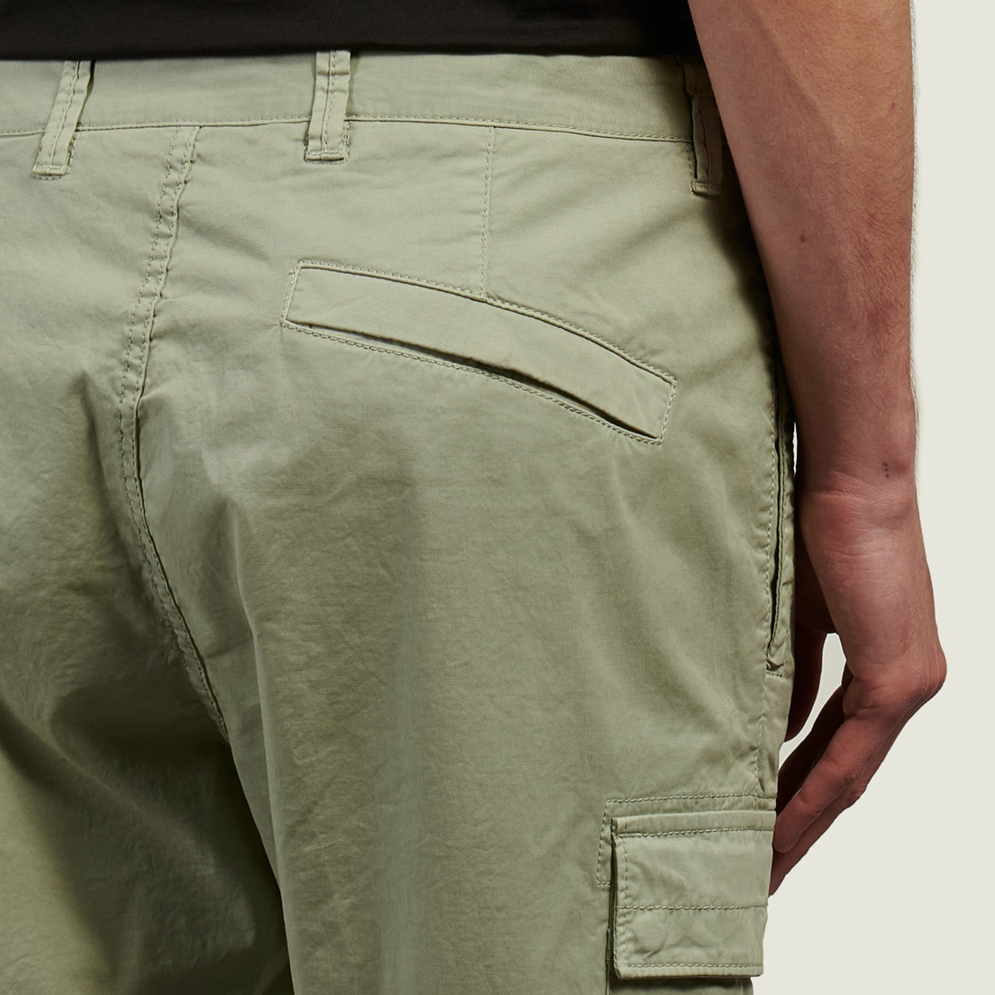 Stone Island Мужские брюки Stretch Organic Cotton Twill Regular Tapered Cargo