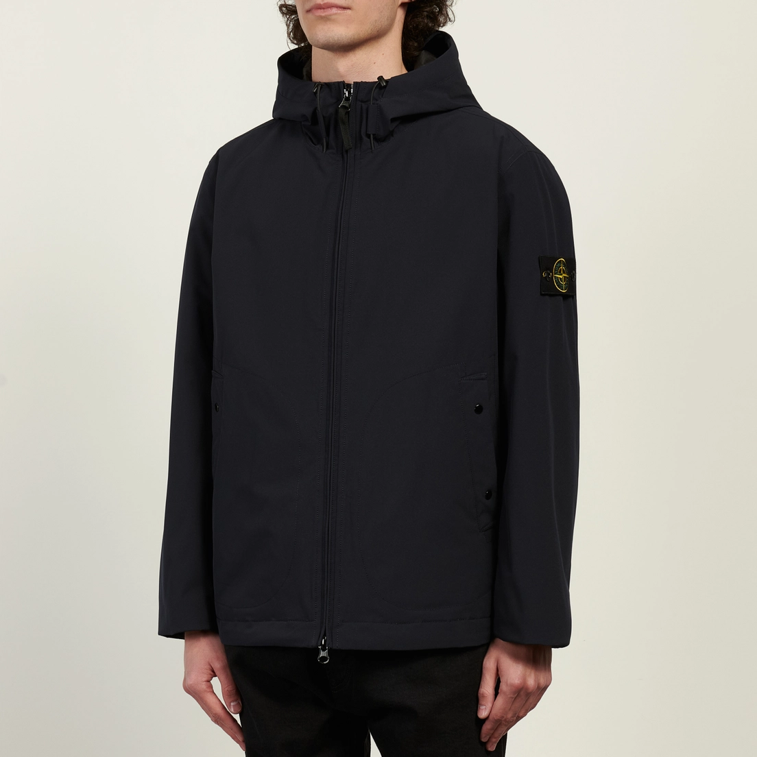 Stone Island Мужская куртка ветровка Soft Shell-R E.Dye Hooded