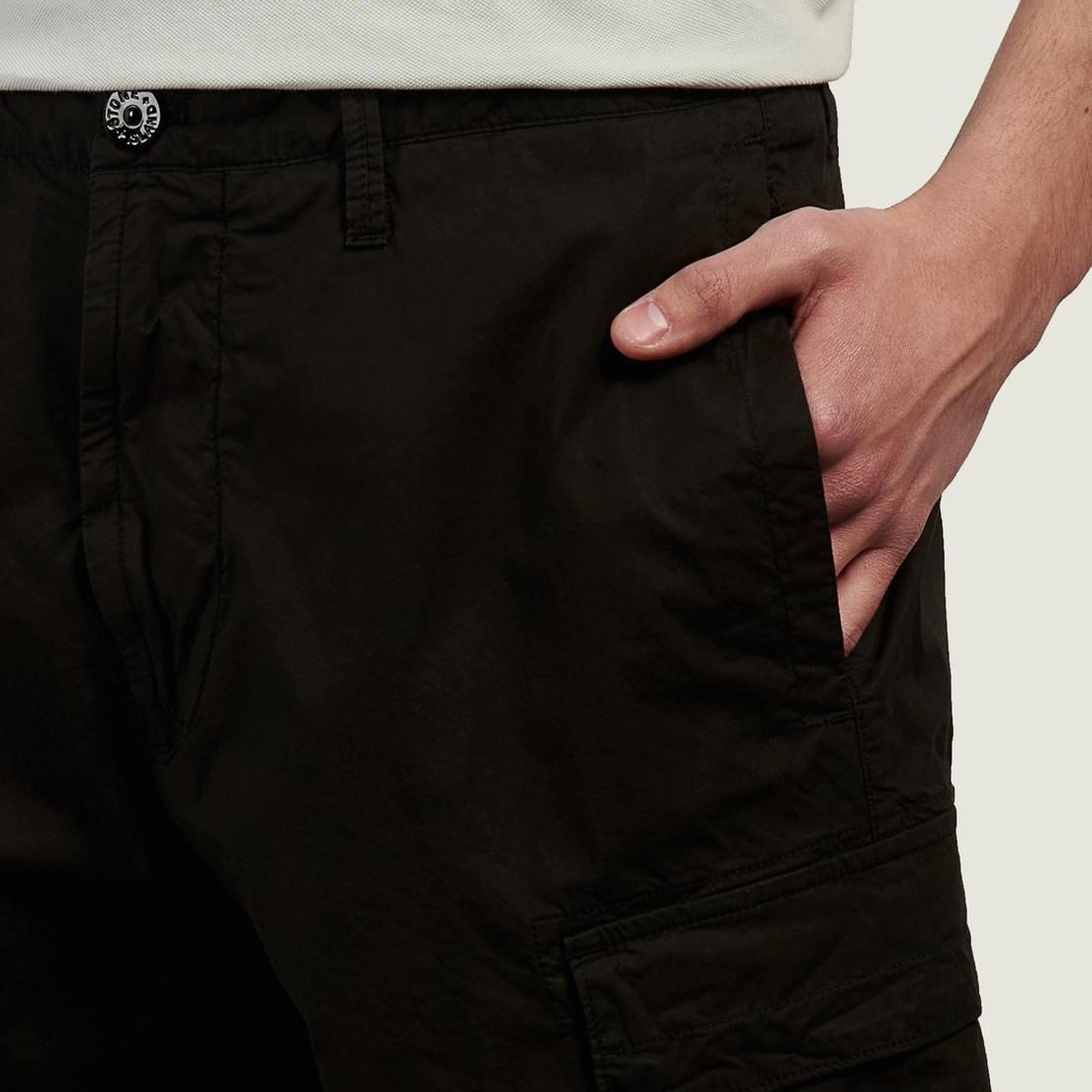 Stone Island Мужские шорты Stretch Cotton Tela Paracadute Regular Cargo