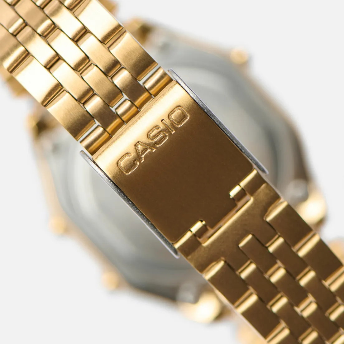 CASIO Наручные часы Vintage LA680WGA-1B