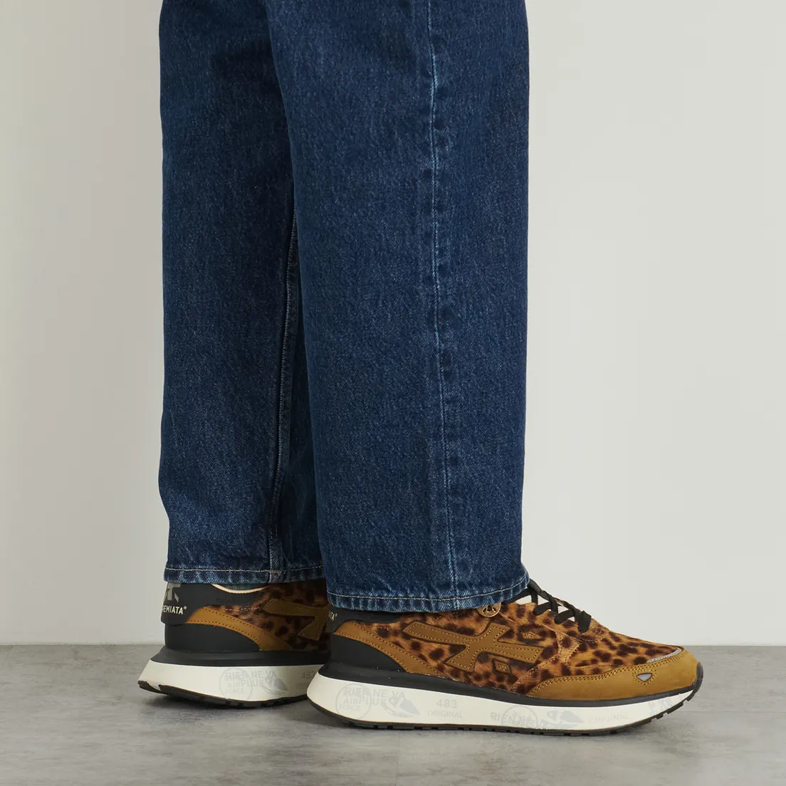 Premiata Женские кроссовки Lauryn 7781