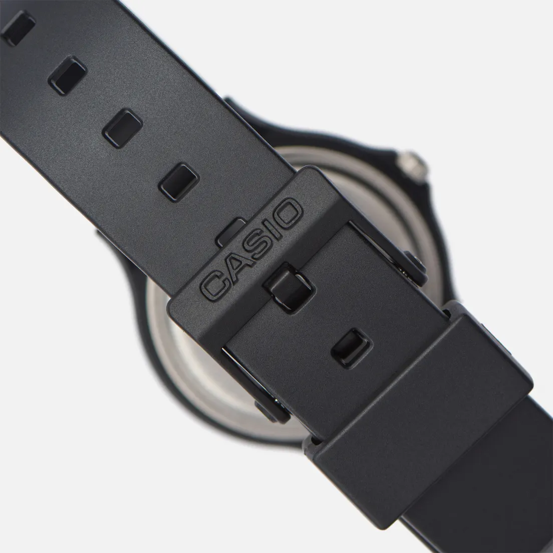 CASIO Наручные часы Collection LQ-24B-1B