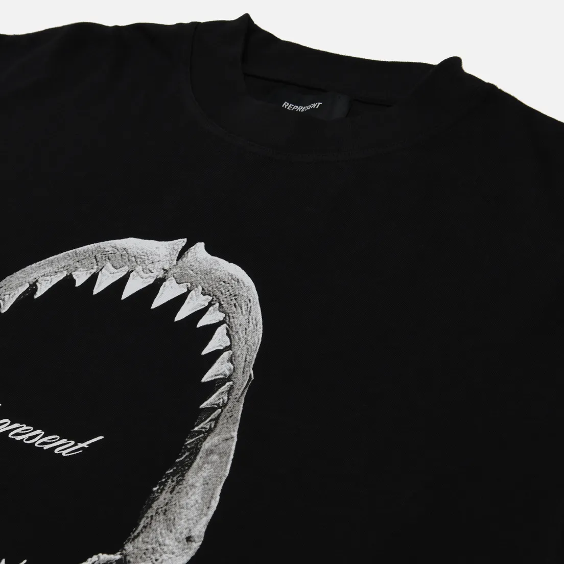 REPRESENT Мужская футболка Shark Jaws