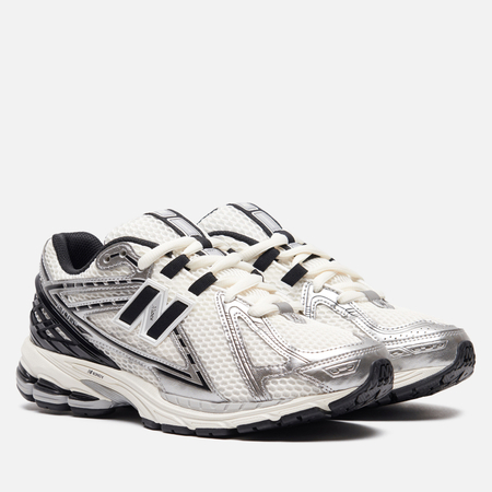 Кроссовки New Balance M1906RER, цвет серебряный