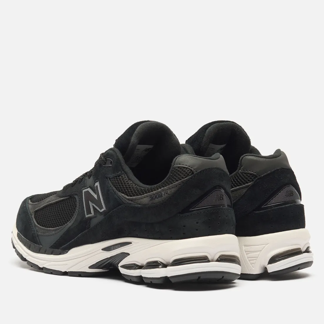New Balance Кроссовки M2002RBK