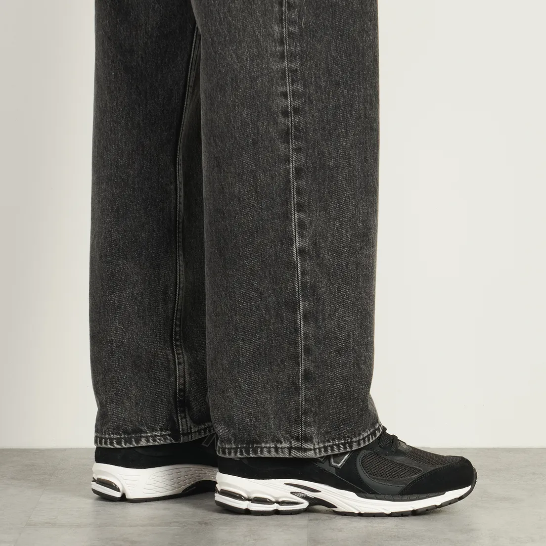 New Balance Кроссовки M2002RBK