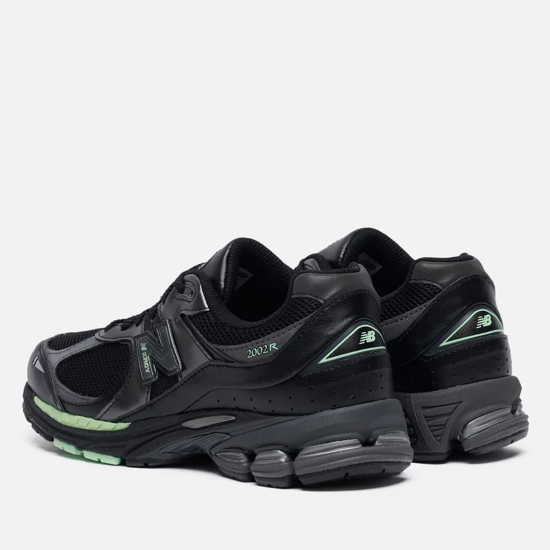 New Balance Кроссовки 2002R Lightweight Utility