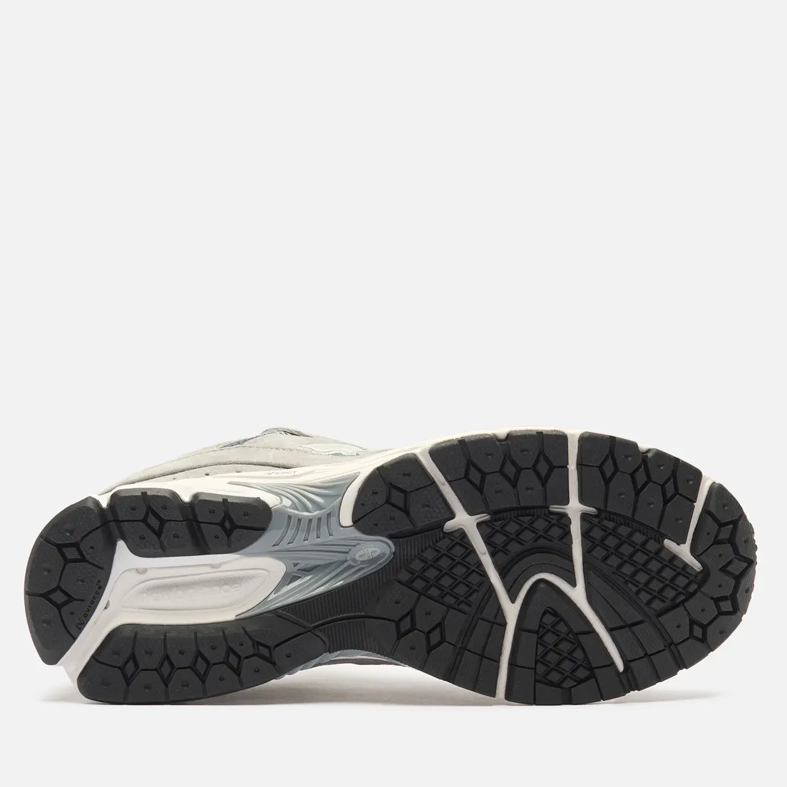 New Balance Кроссовки M2002RST