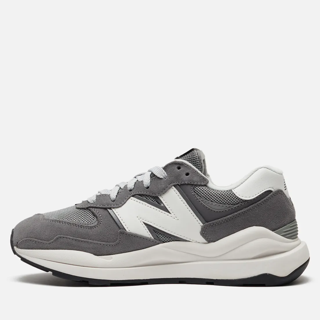 New Balance Кроссовки M5740VPB