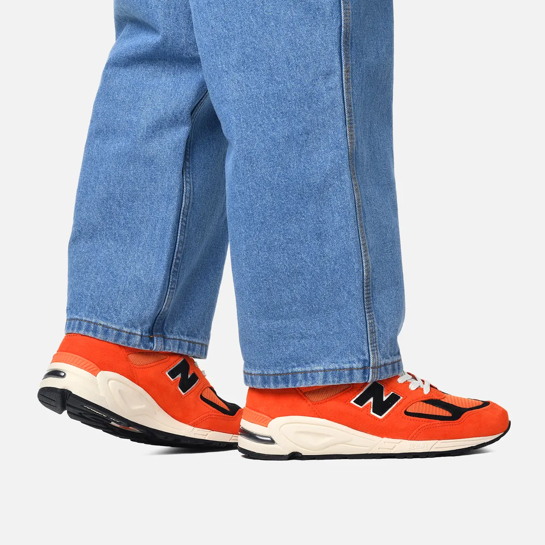 New Balance Мужские кроссовки x Teddy Santis 990v2