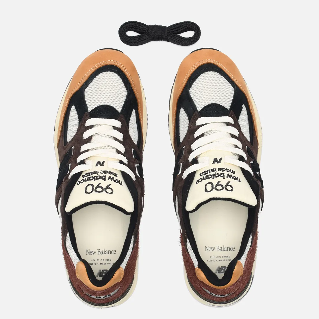 New Balance Мужские кроссовки x Teddy Santis 990v2
