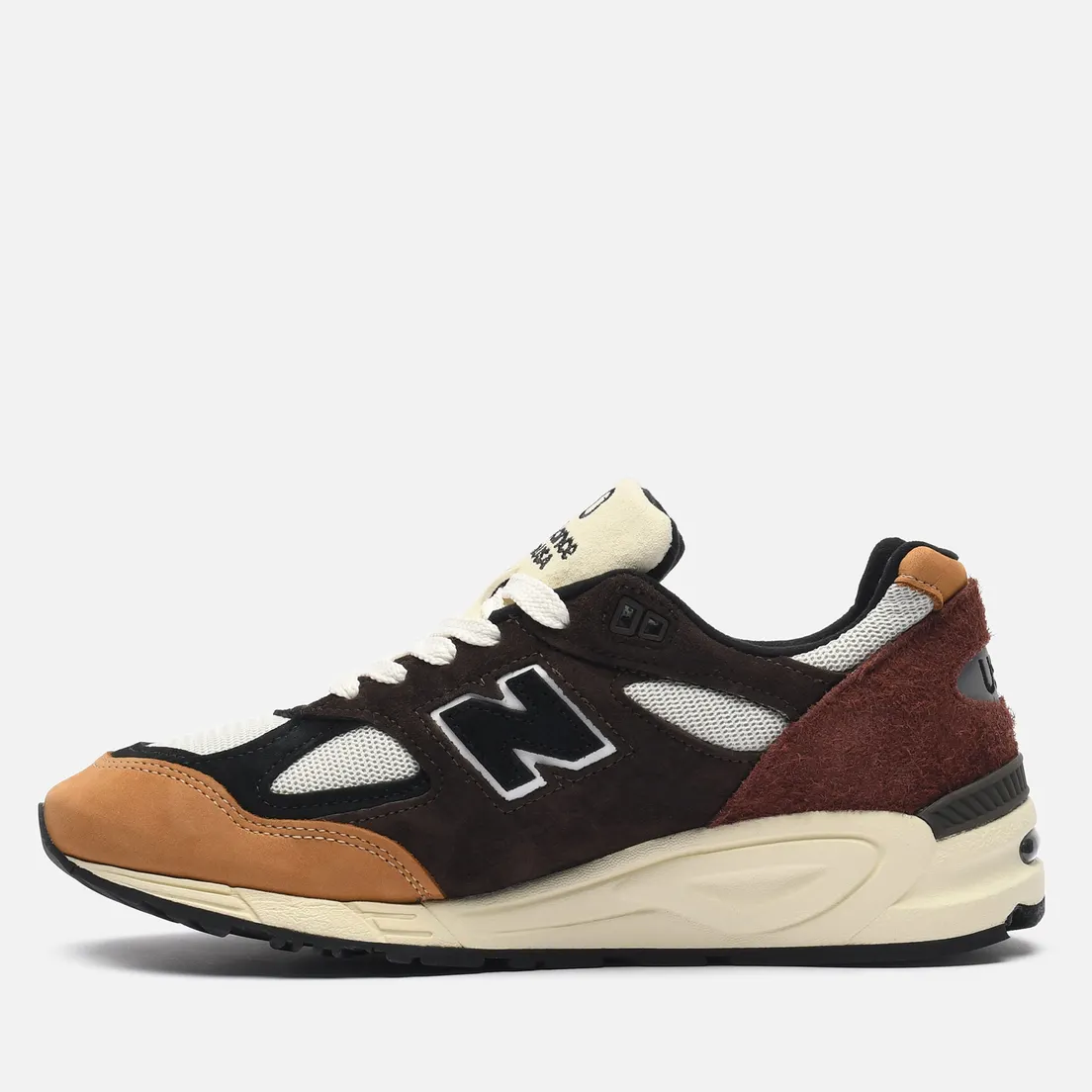 New Balance Мужские кроссовки x Teddy Santis 990v2