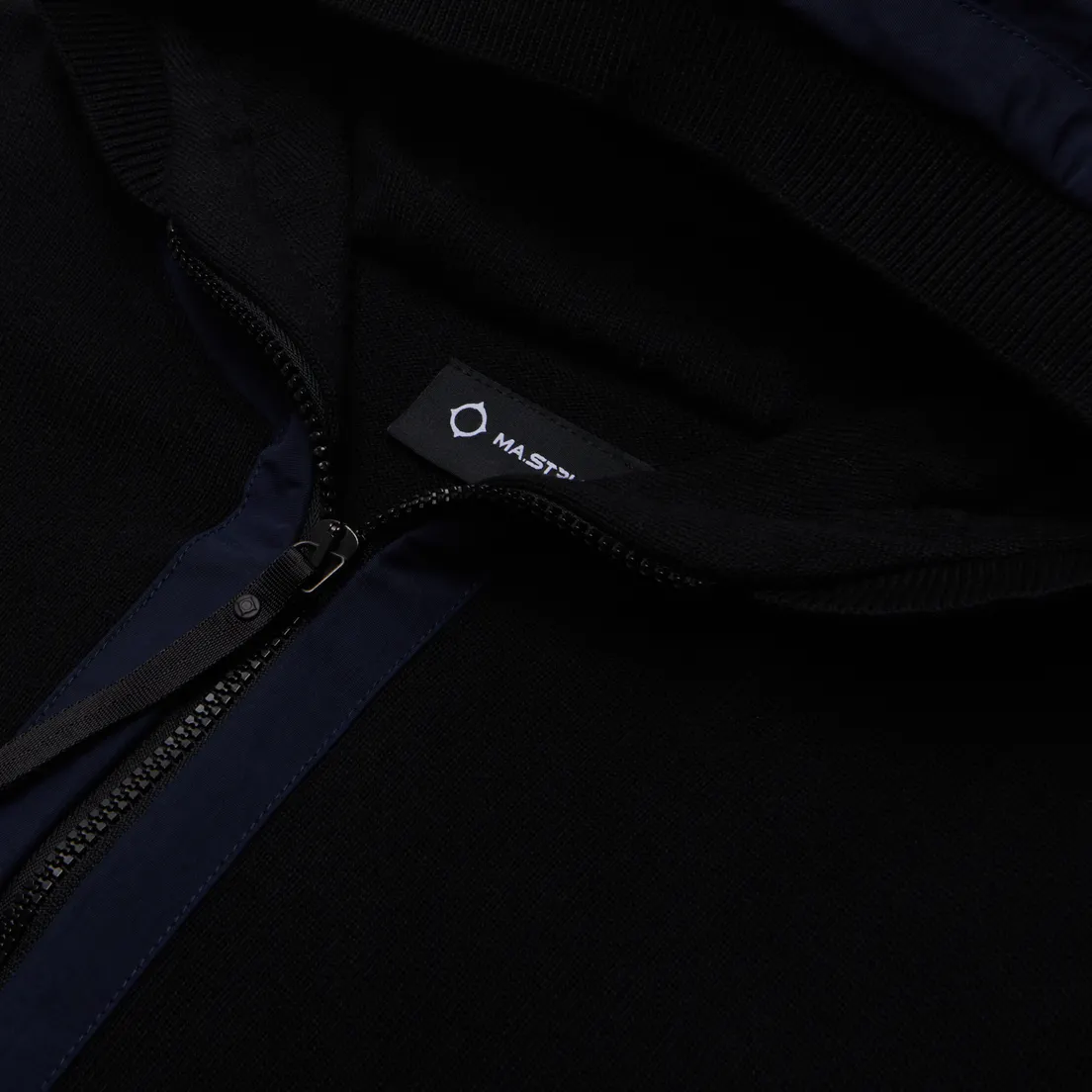 MA.Strum Мужской свитер Hooded
