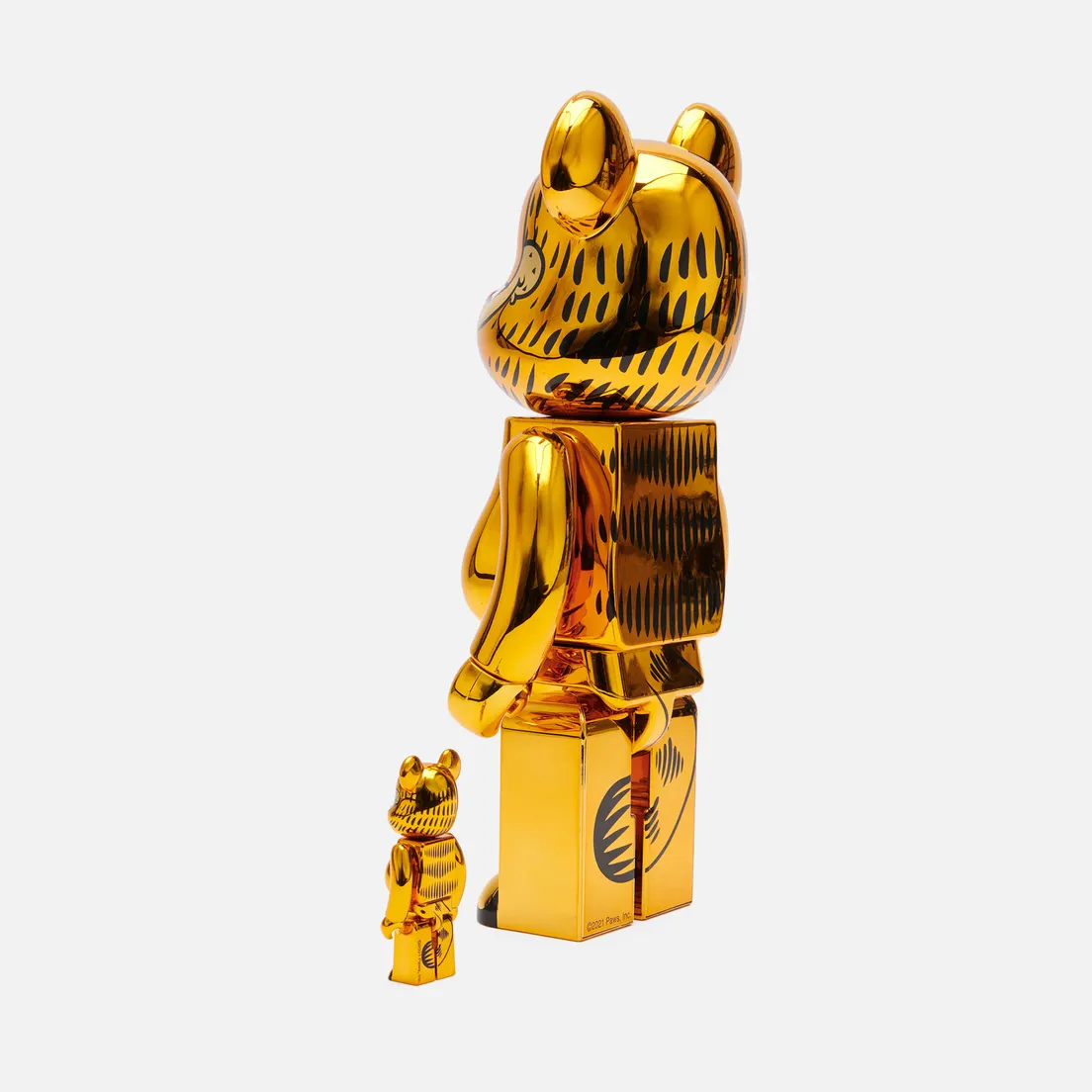 Medicom Toy Игрушка Garfield Gold Chrome 100% & 400%