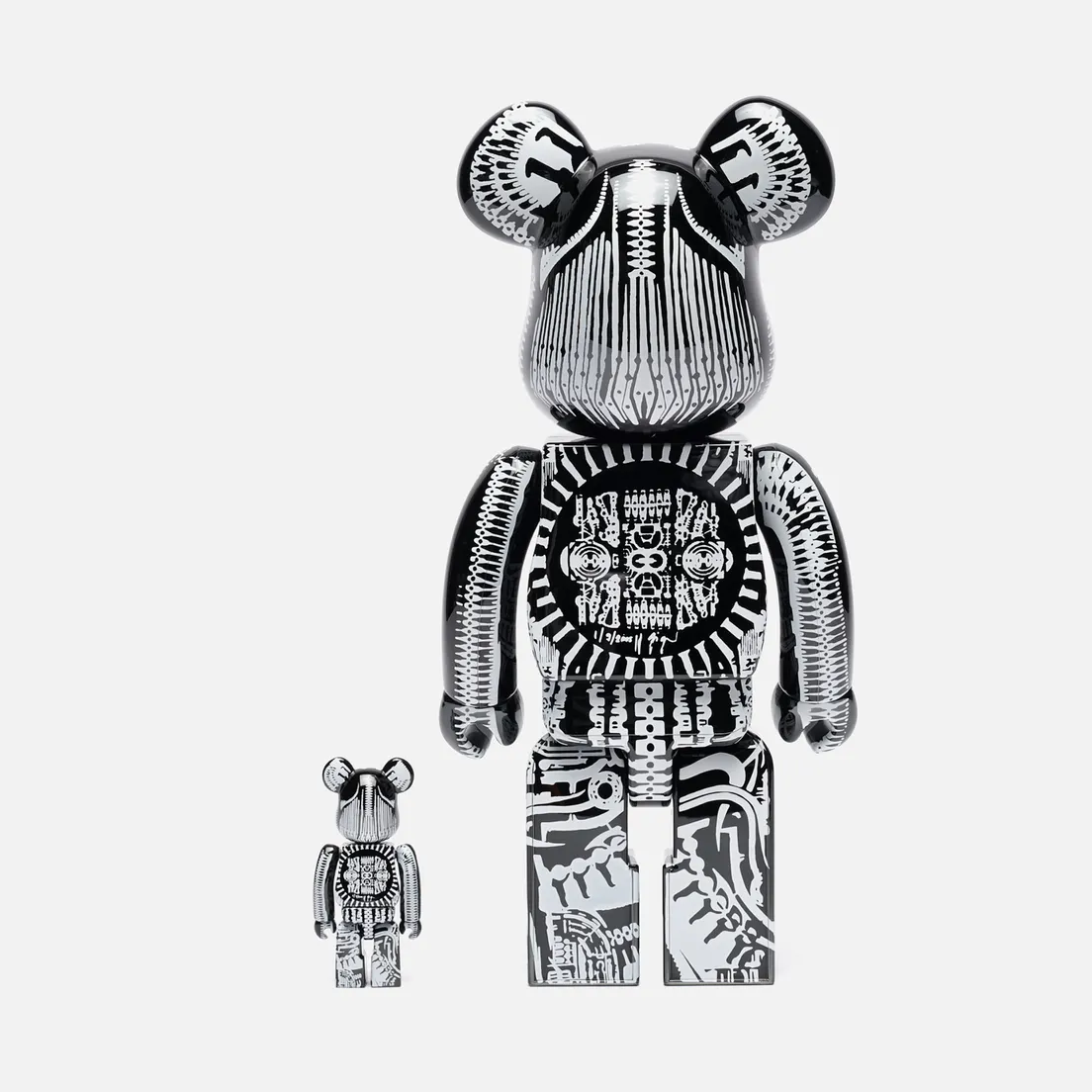 Medicom Toy Игрушка H.R. Giger Black Chrome 100% & 400%