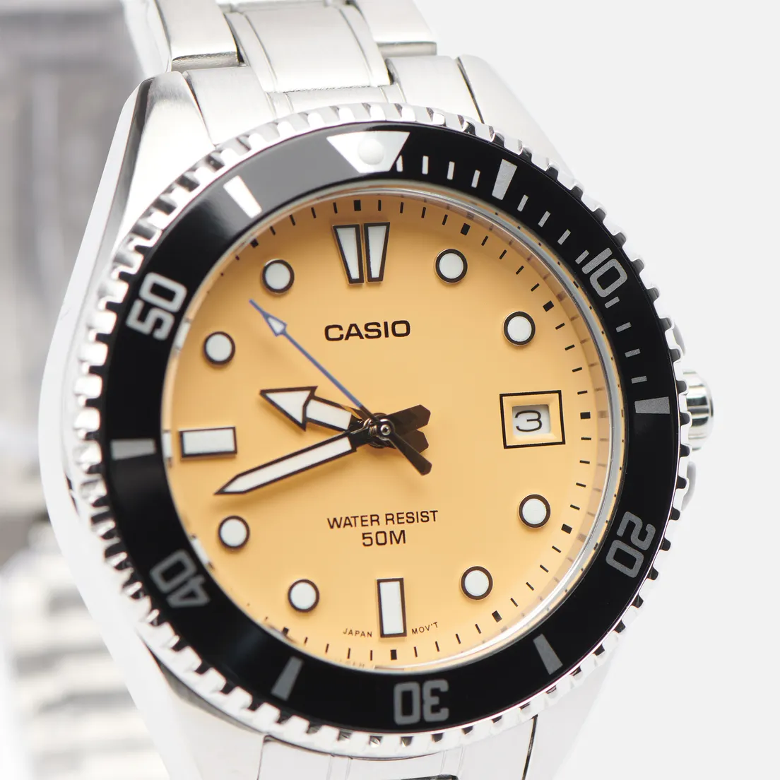 CASIO Наручные часы Collection MDV-10D-4A2