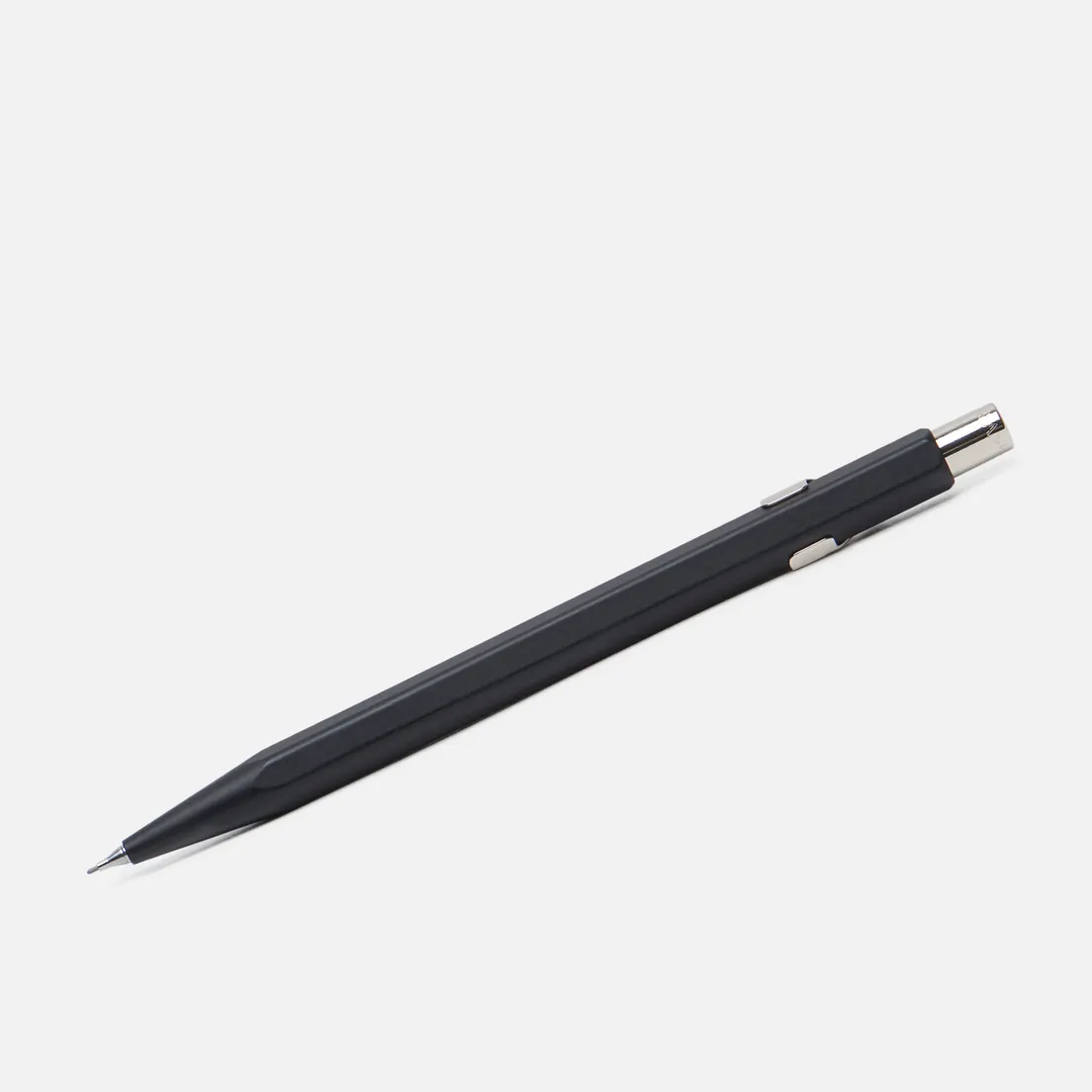 Caran d'Ache Механический карандаш Office Classic 0.7 Giftbox