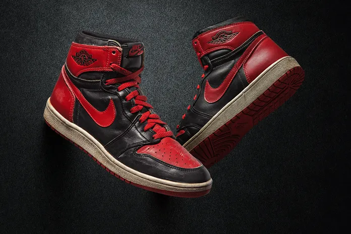 Эволюция кроссовок Air Jordan 1