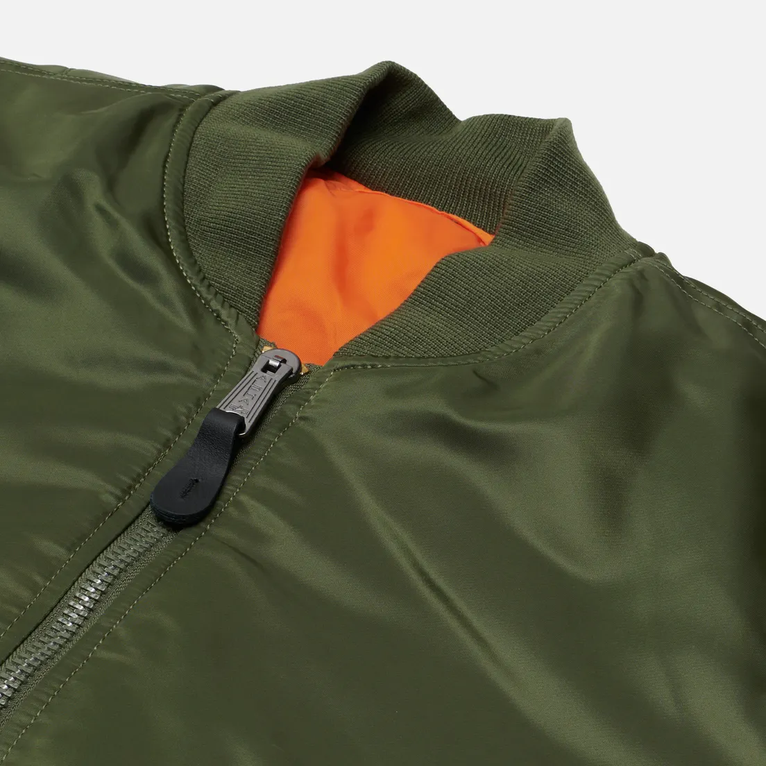 Alpha Industries Мужская куртка бомбер MA-1 Flight