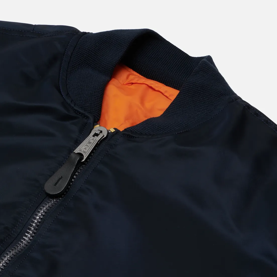 Alpha Industries Мужская куртка бомбер MA-1 Flight