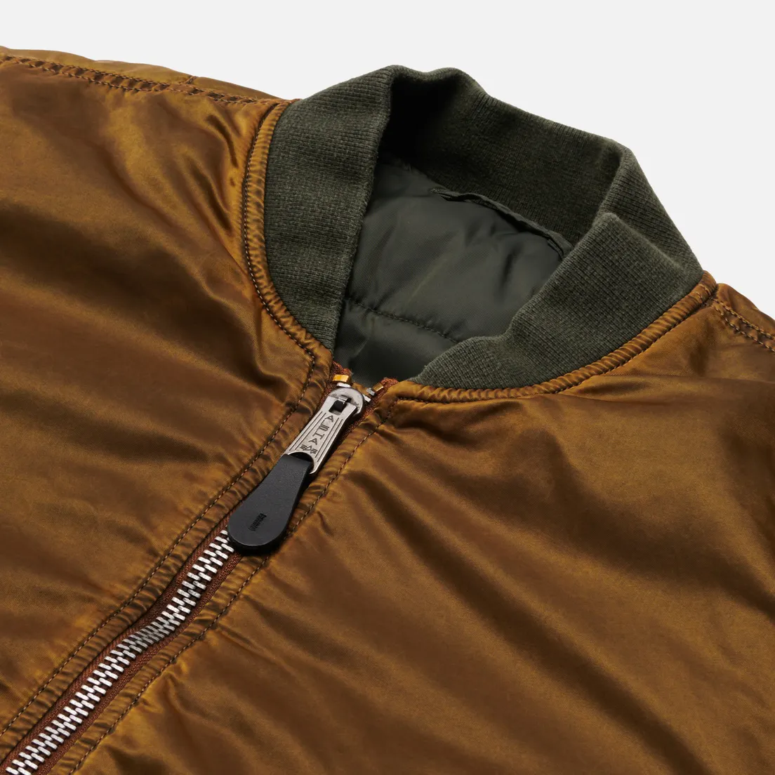 Alpha Industries Мужская куртка бомбер MA-1 Blood Chit Battlewash Flight